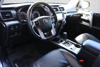 2014 Toyota 4Runner RWD 4dr V6 SR5 (Natl)