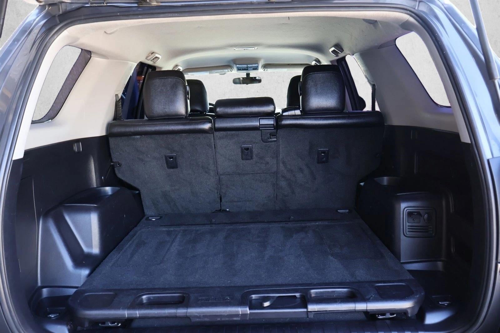 2014 Toyota 4Runner RWD 4dr V6 SR5 (Natl)