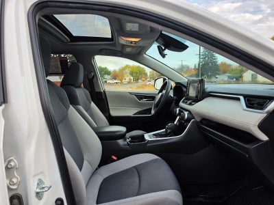 2019 Toyota RAV4 XLE AWD (Natl)
