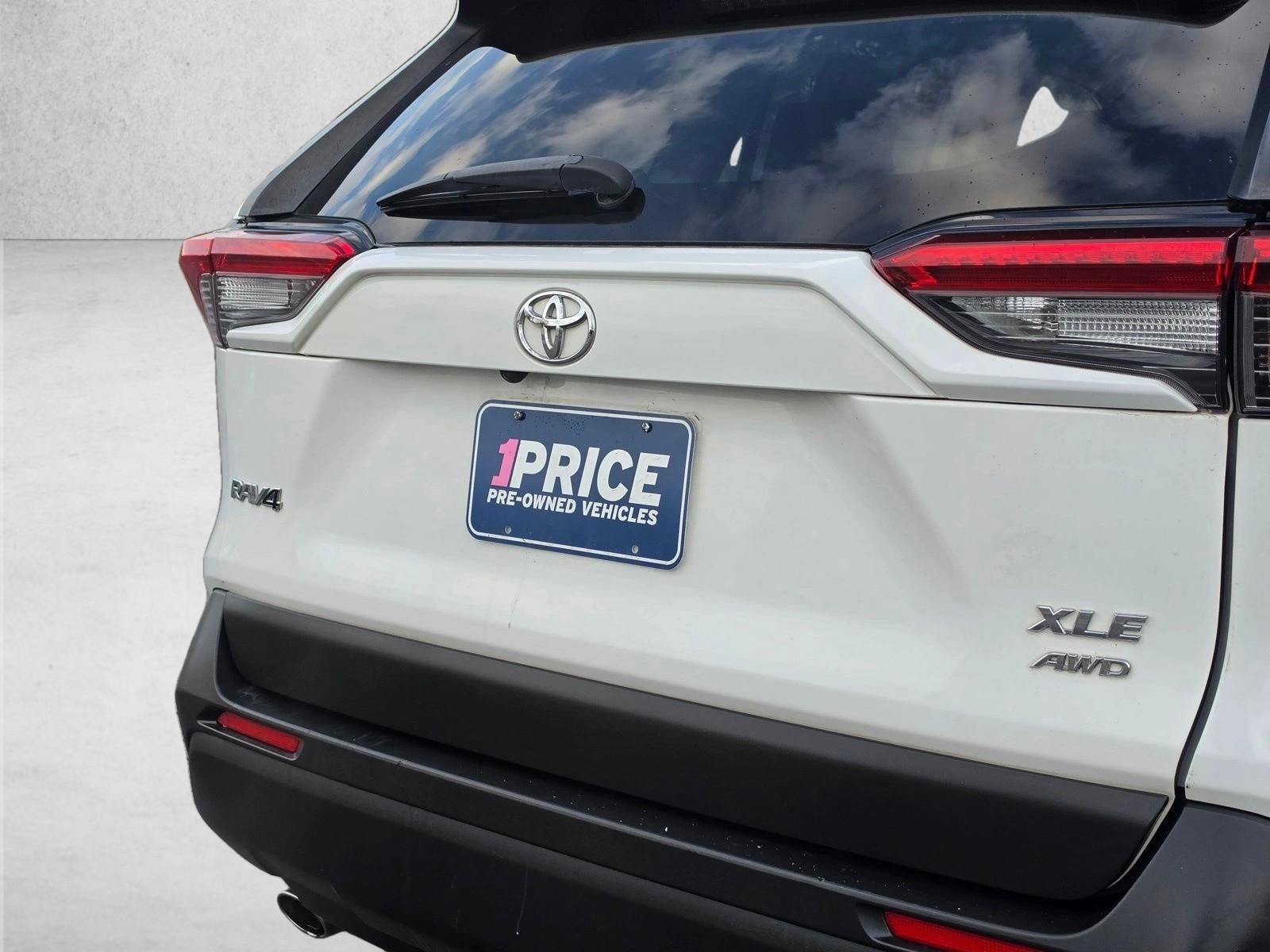 2019 Toyota RAV4 XLE AWD (Natl)