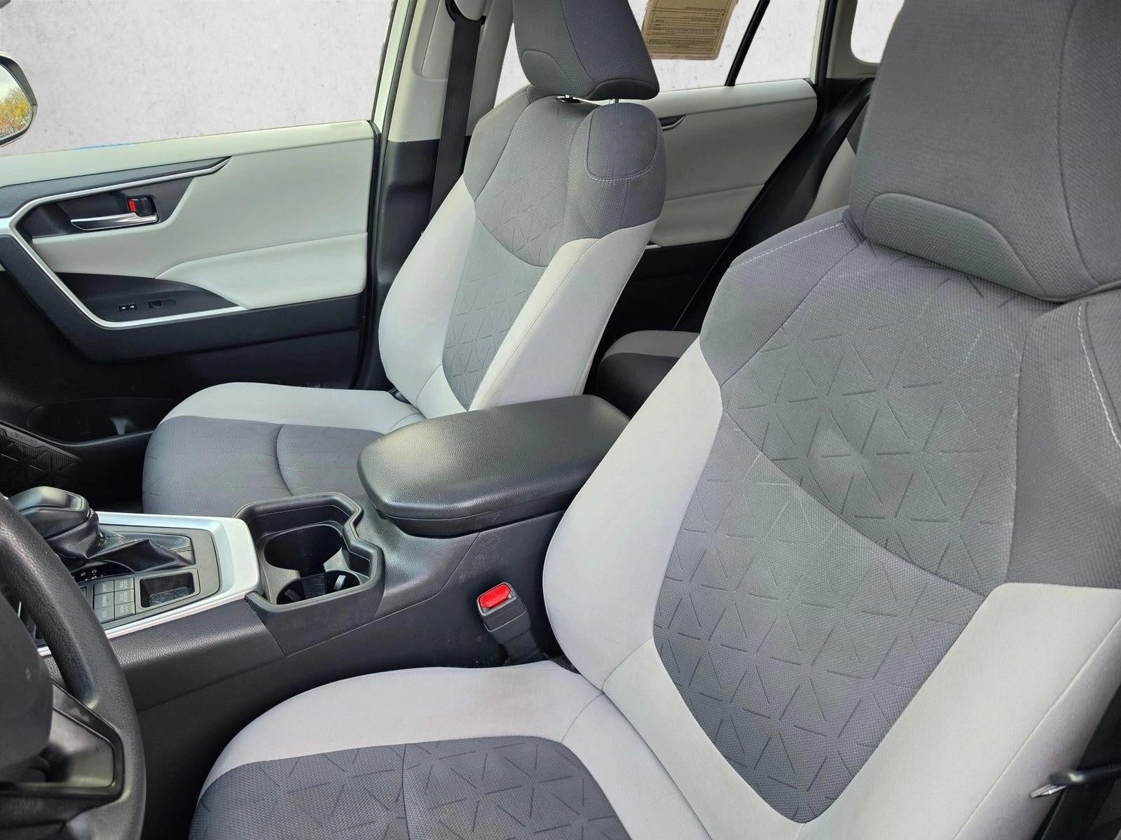 2019 Toyota RAV4 XLE AWD (Natl)