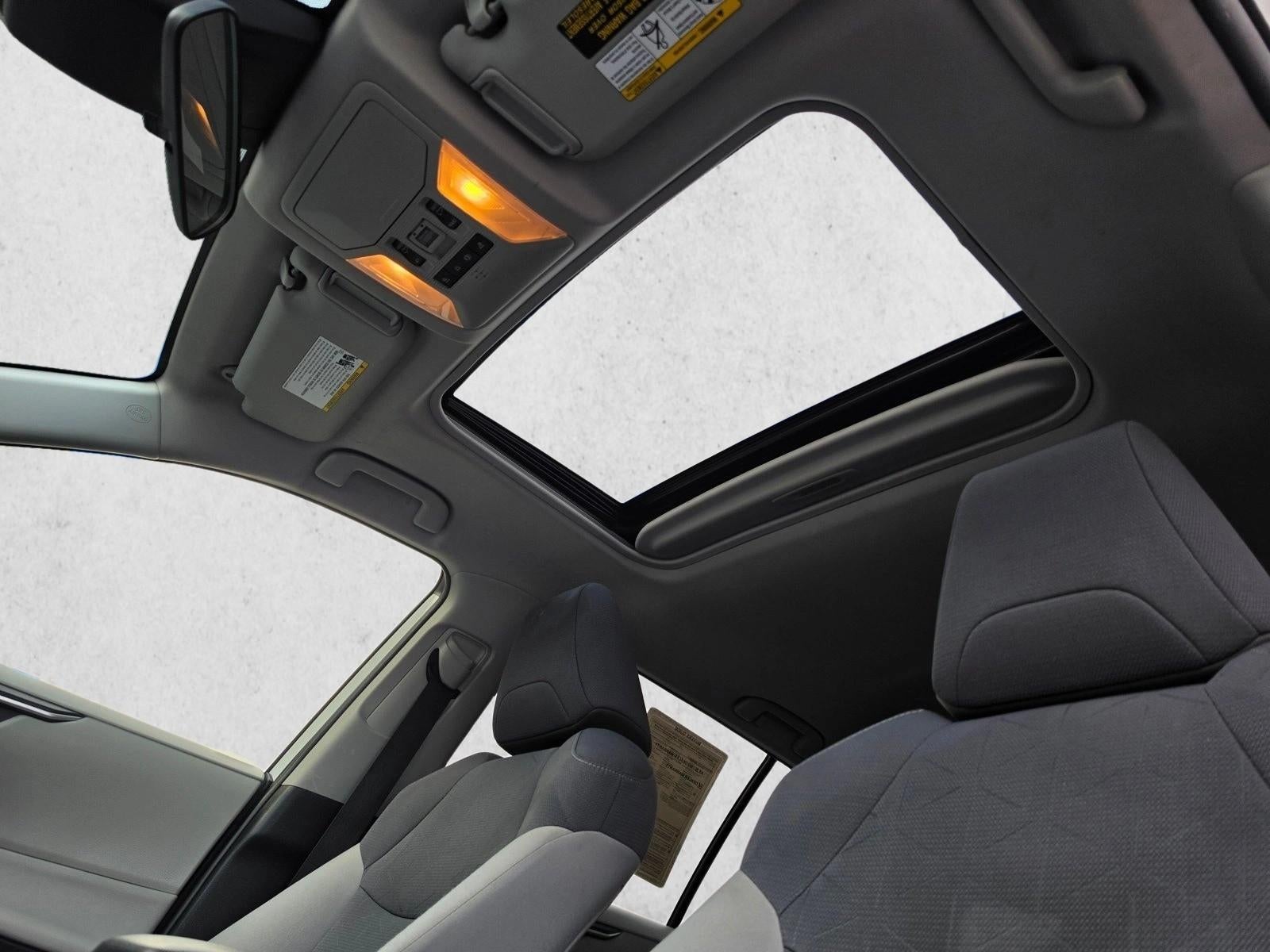 2019 Toyota RAV4 XLE AWD (Natl)