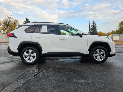 2019 Toyota RAV4 XLE AWD (Natl)