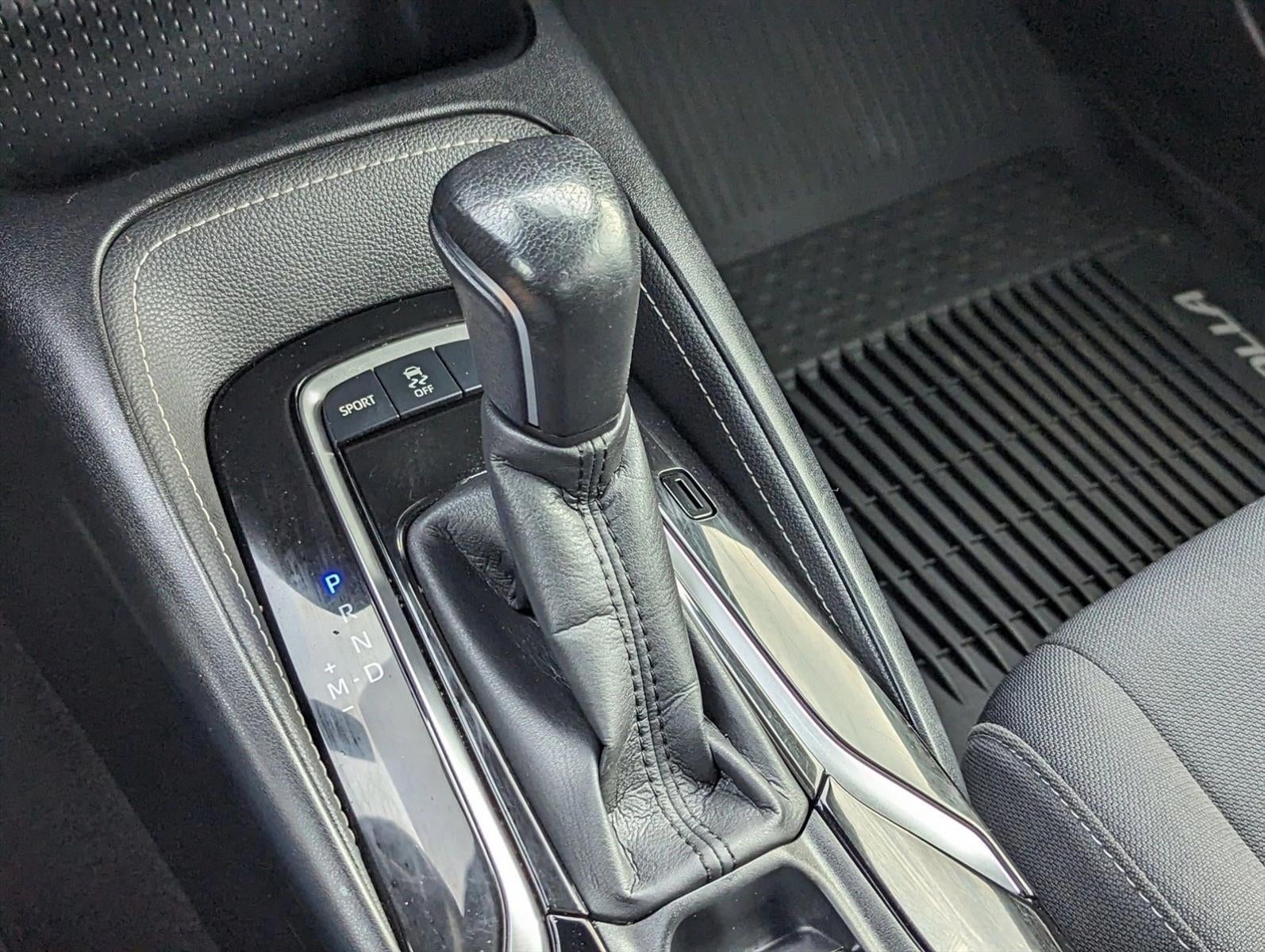 2022 Toyota Corolla Hatchback Nightshade CVT (Natl)