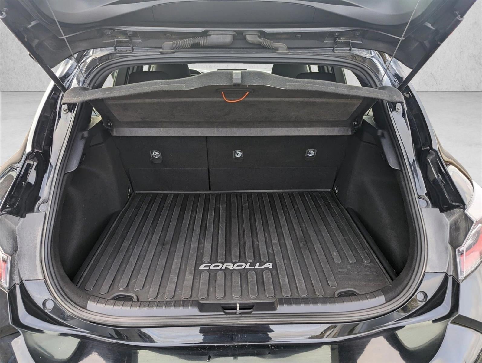 2022 Toyota Corolla Hatchback Nightshade CVT (Natl)