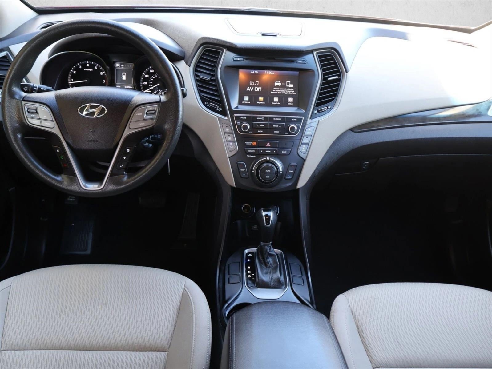 2018 Hyundai SANTA FE SE 3.3L Auto