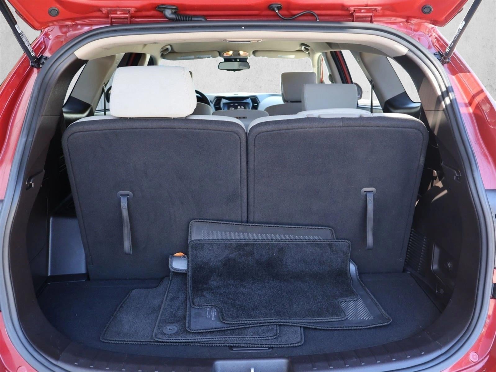 2018 Hyundai SANTA FE SE 3.3L Auto