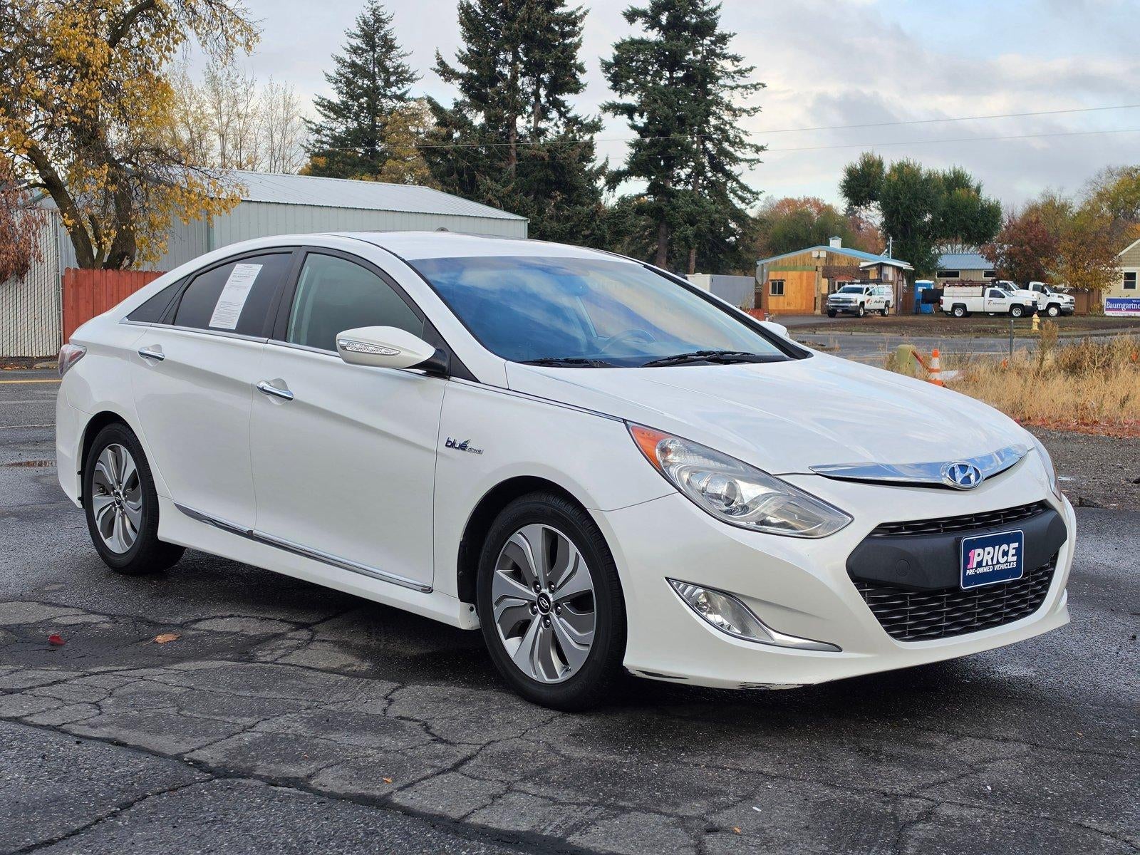 2013 Hyundai SONATA Hybrid 4dr Sdn Limited