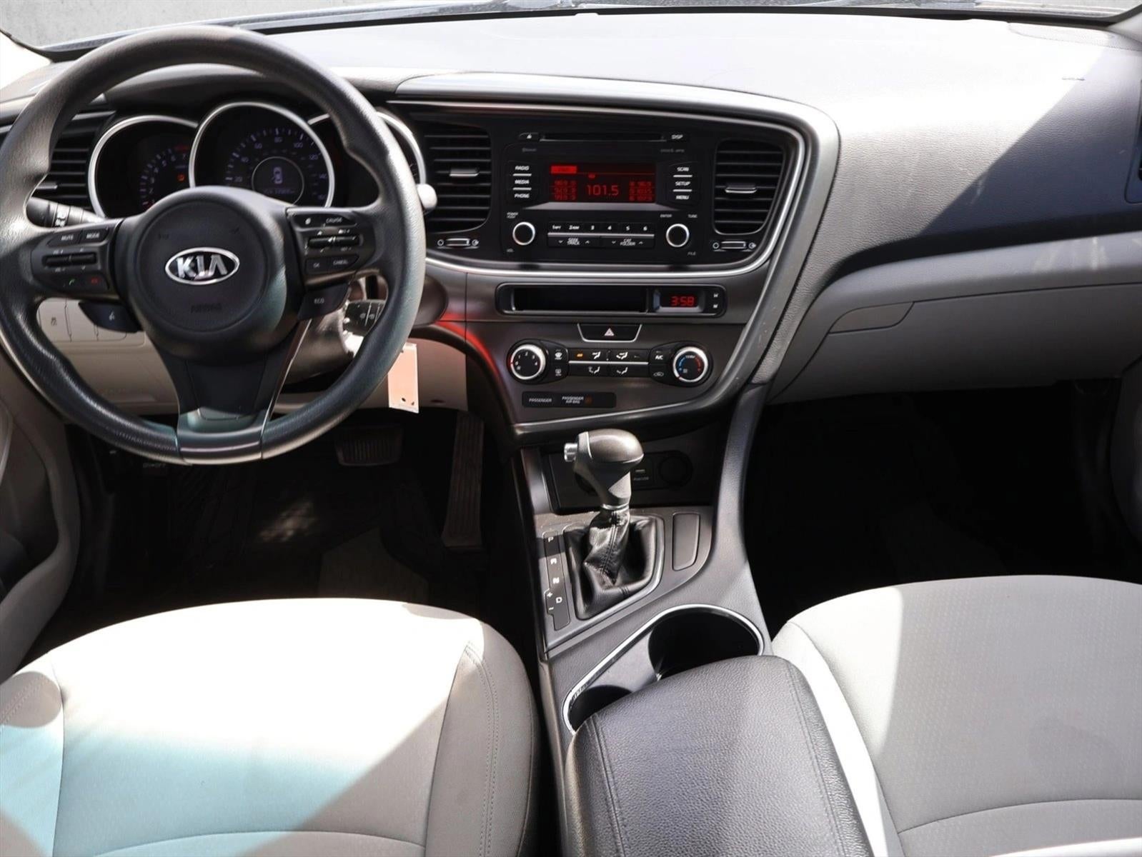 2015 Kia Optima 4dr Sdn LX
