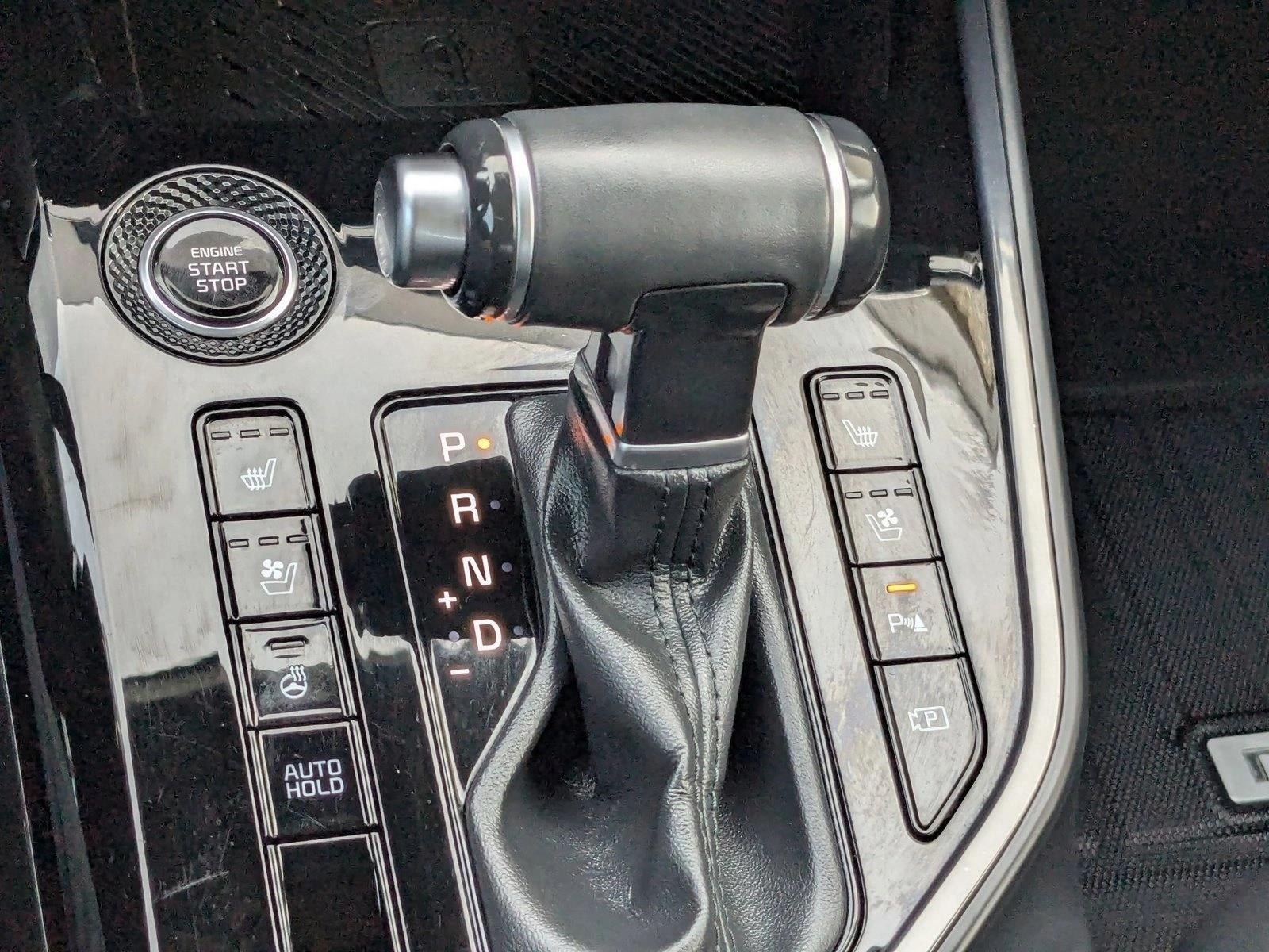 2023 Kia Niro SX Touring FWD