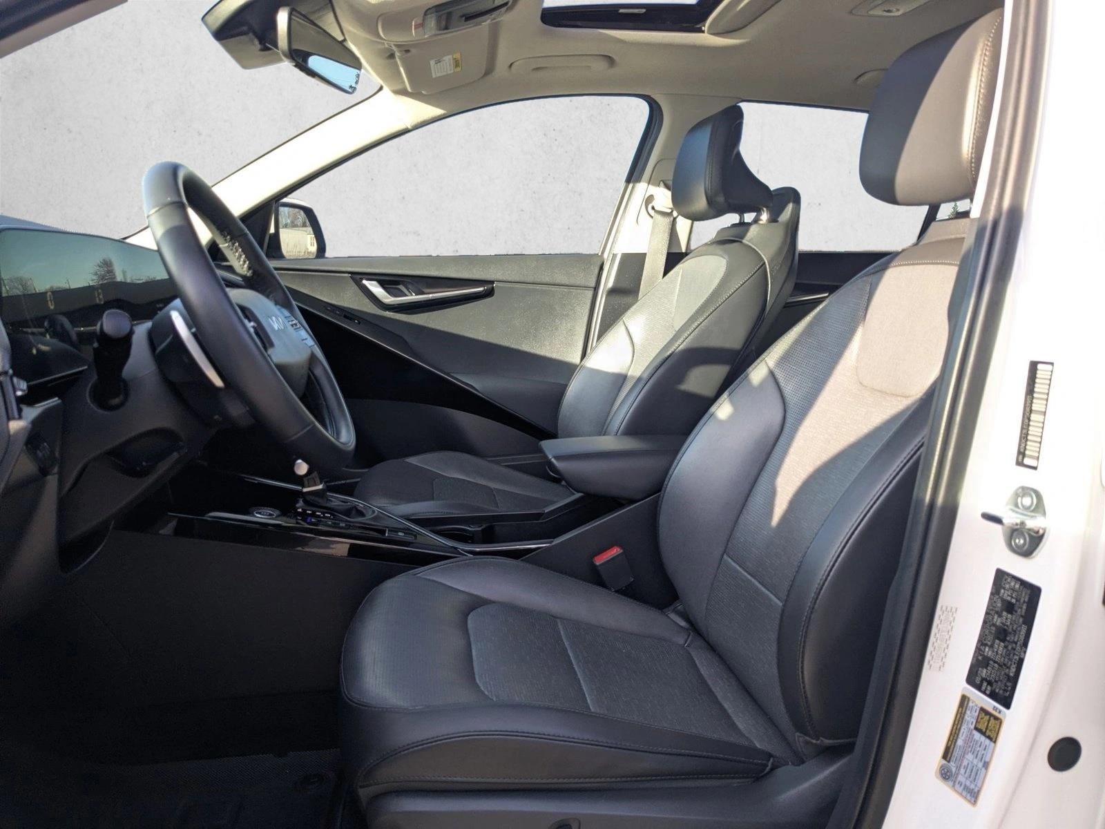 2023 Kia Niro SX Touring FWD