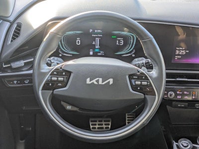 2023 Kia Niro SX Touring FWD