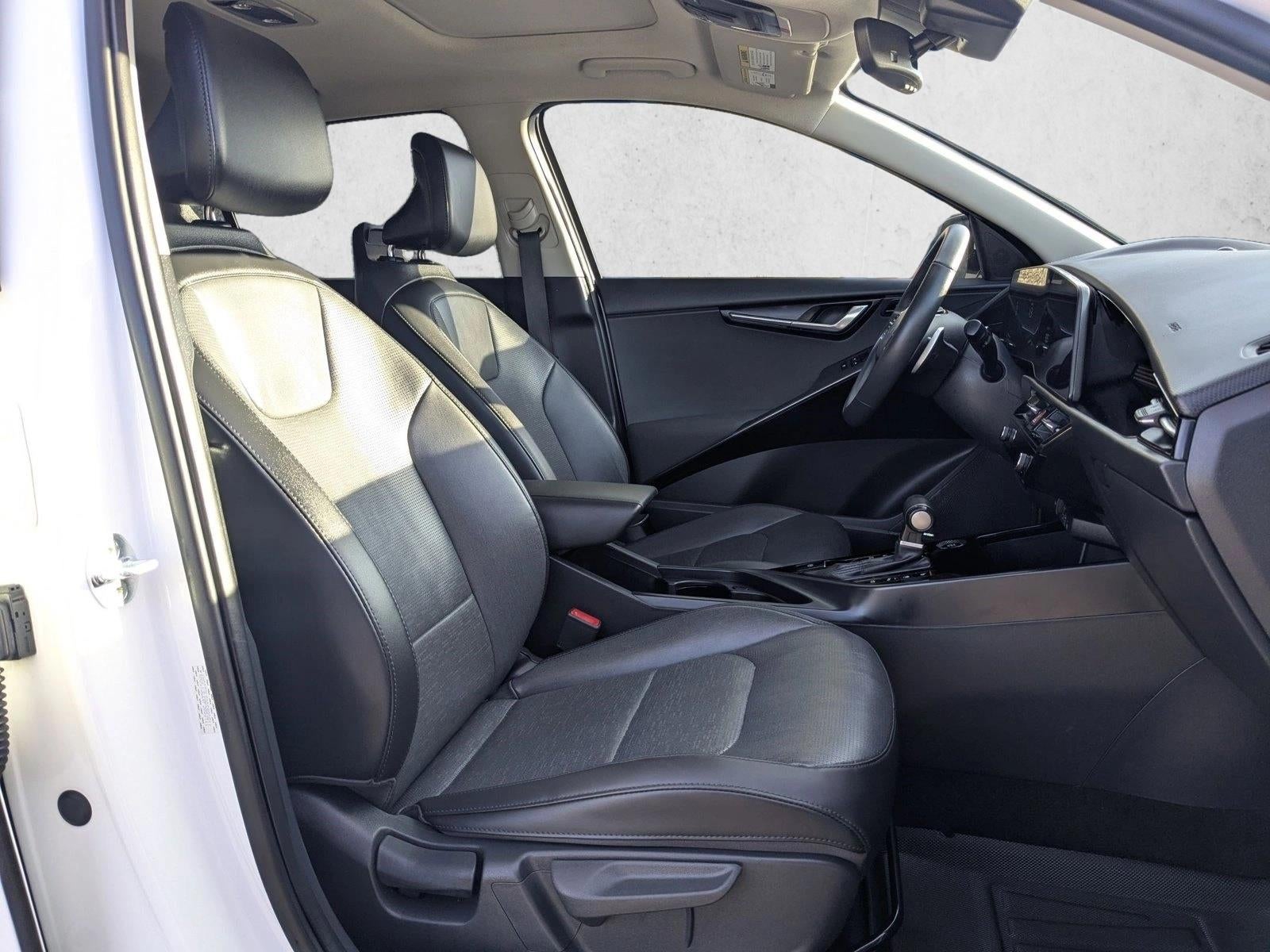 2023 Kia Niro SX Touring FWD