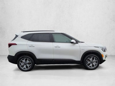 2023 Kia Seltos EX IVT AWD