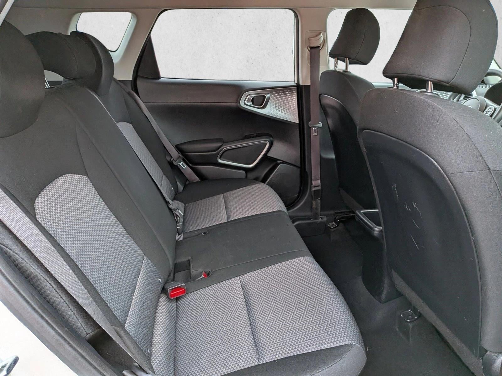 2021 Kia Soul LX Manual