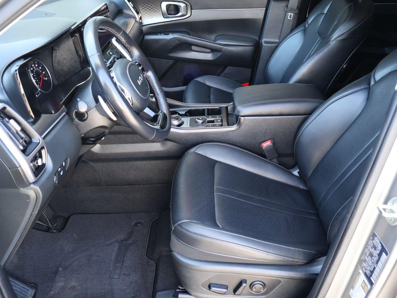 2023 Kia Sorento Hybrid EX AWD