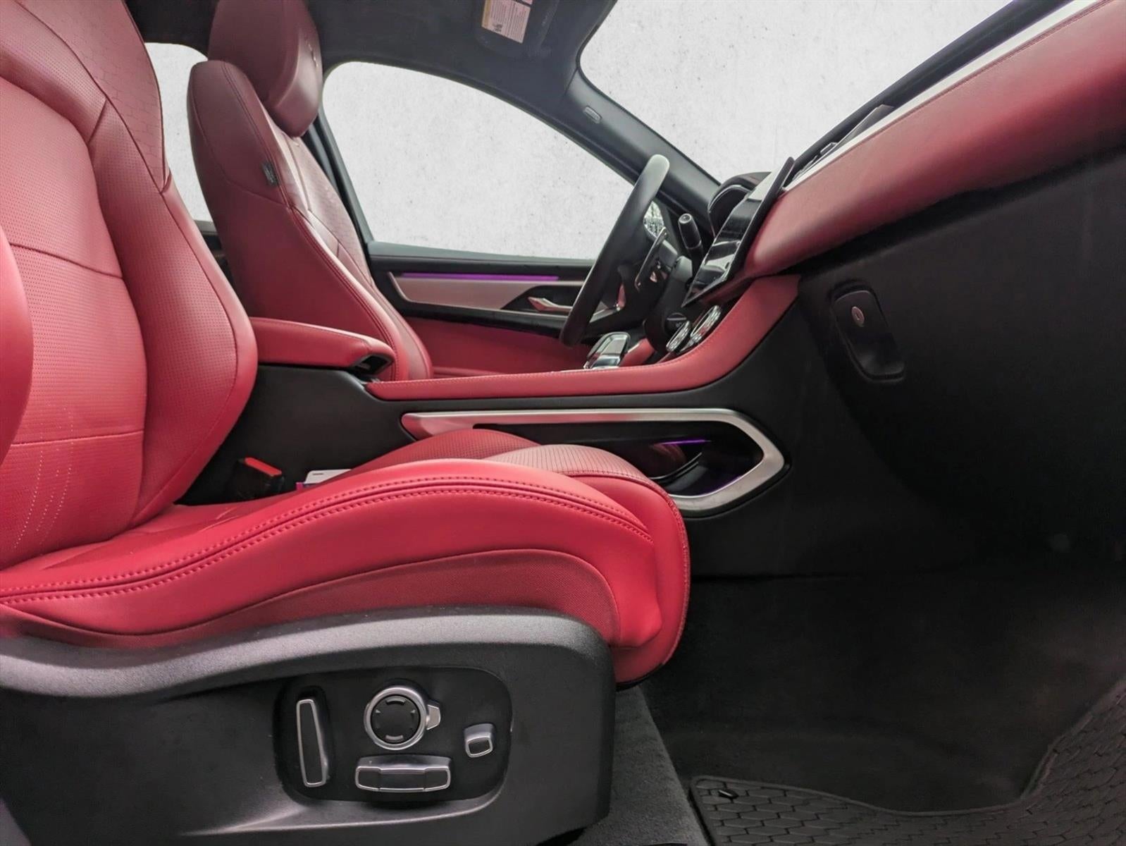 2023 Jaguar F-PACE R-Dynamic S P400 AWD