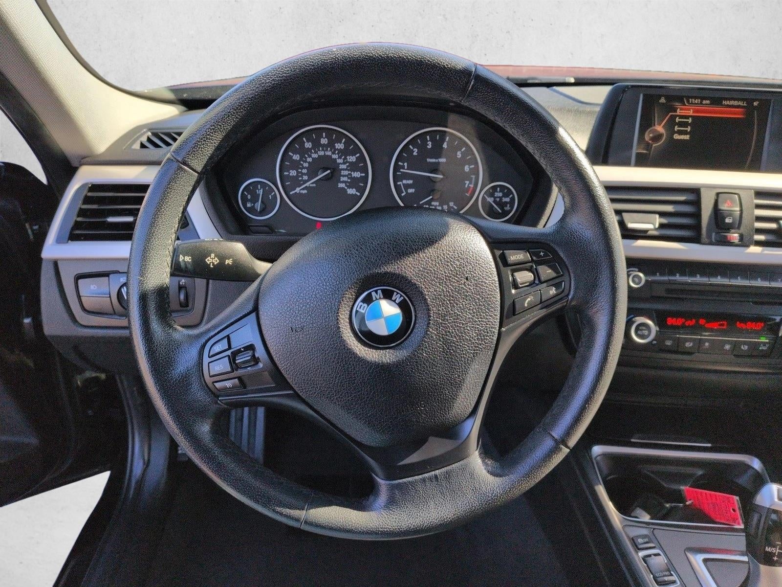 2015 BMW 320i Sedan
