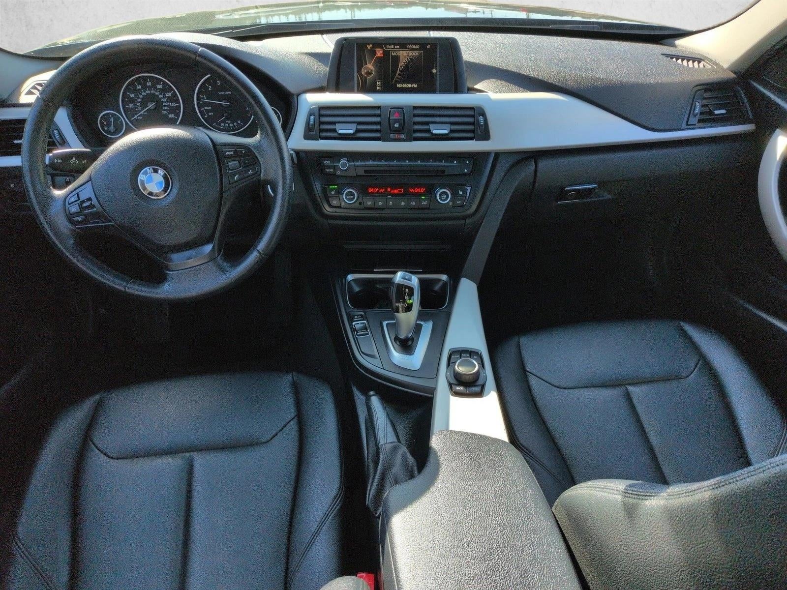 2015 BMW 320i Sedan