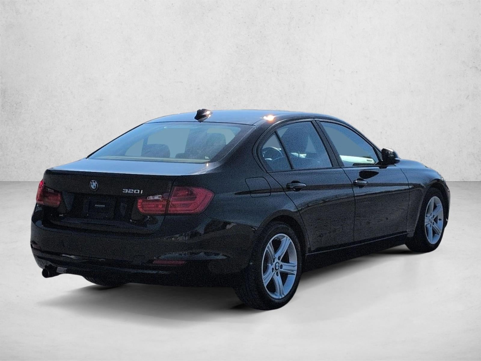 2015 BMW 320i Sedan
