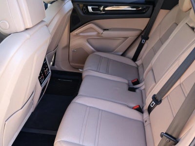 2021 Porsche Cayenne AWD
