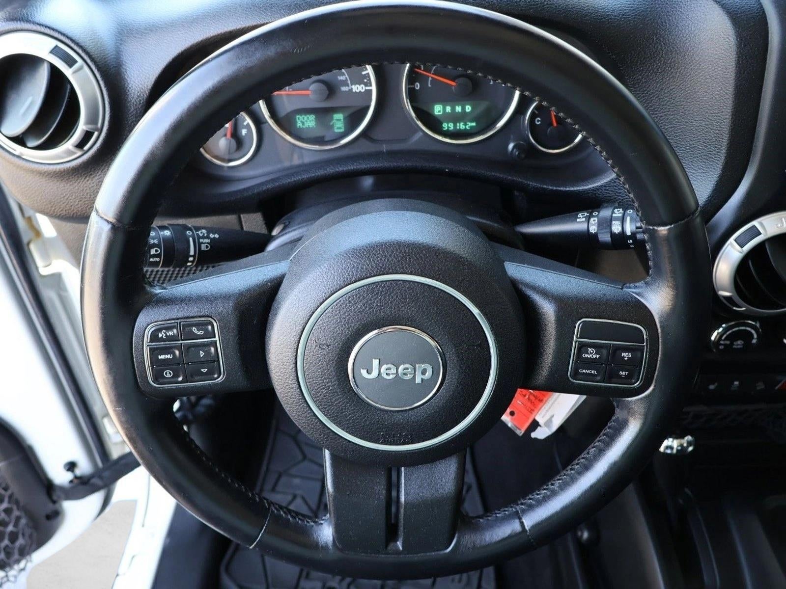2015 Jeep Wrangler Unlimited 4WD 4dr Sahara