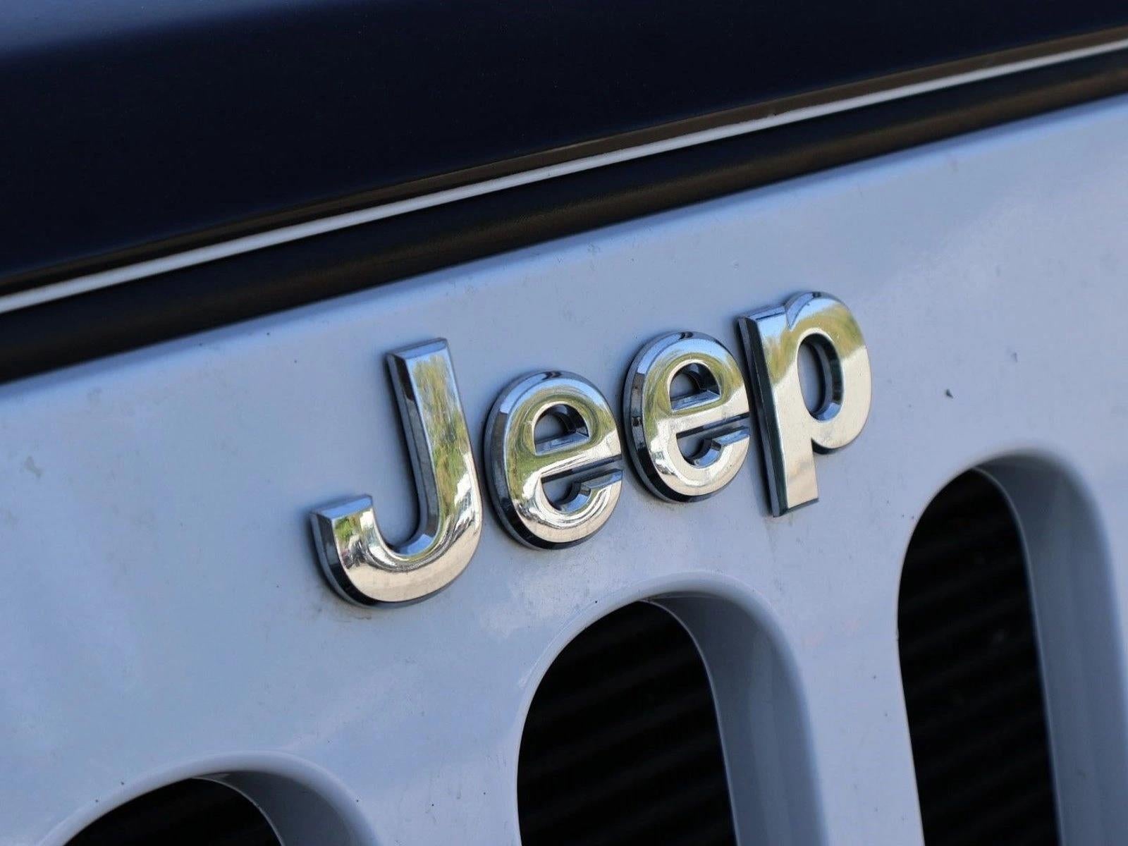 2015 Jeep Wrangler Unlimited 4WD 4dr Sahara