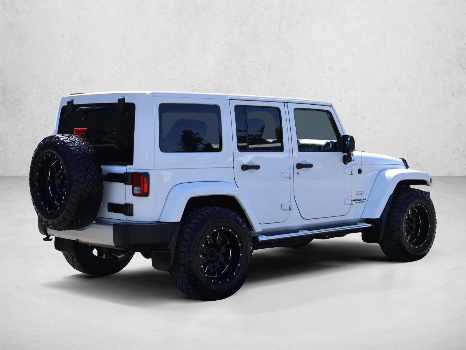 2015 Jeep Wrangler Unlimited 4WD 4dr Sahara