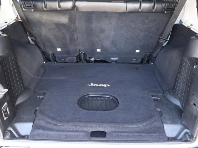 2015 Jeep Wrangler Unlimited 4WD 4dr Sahara