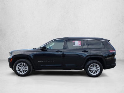 2023 Jeep Grand Cherokee L Laredo 4x2