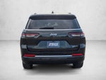 2023 Jeep Grand Cherokee L Laredo 4x2