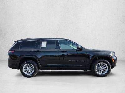 2023 Jeep Grand Cherokee L Laredo 4x2