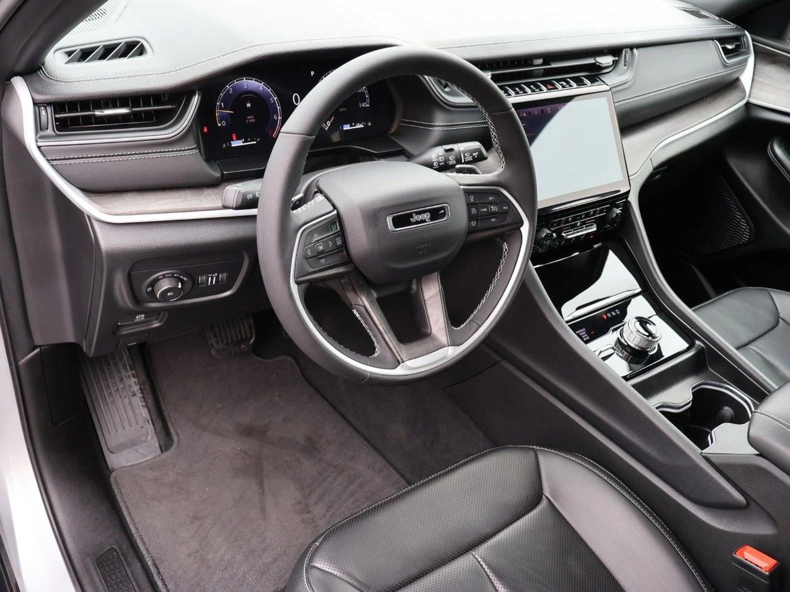 2025 Jeep Grand Cherokee L Limited 4x4