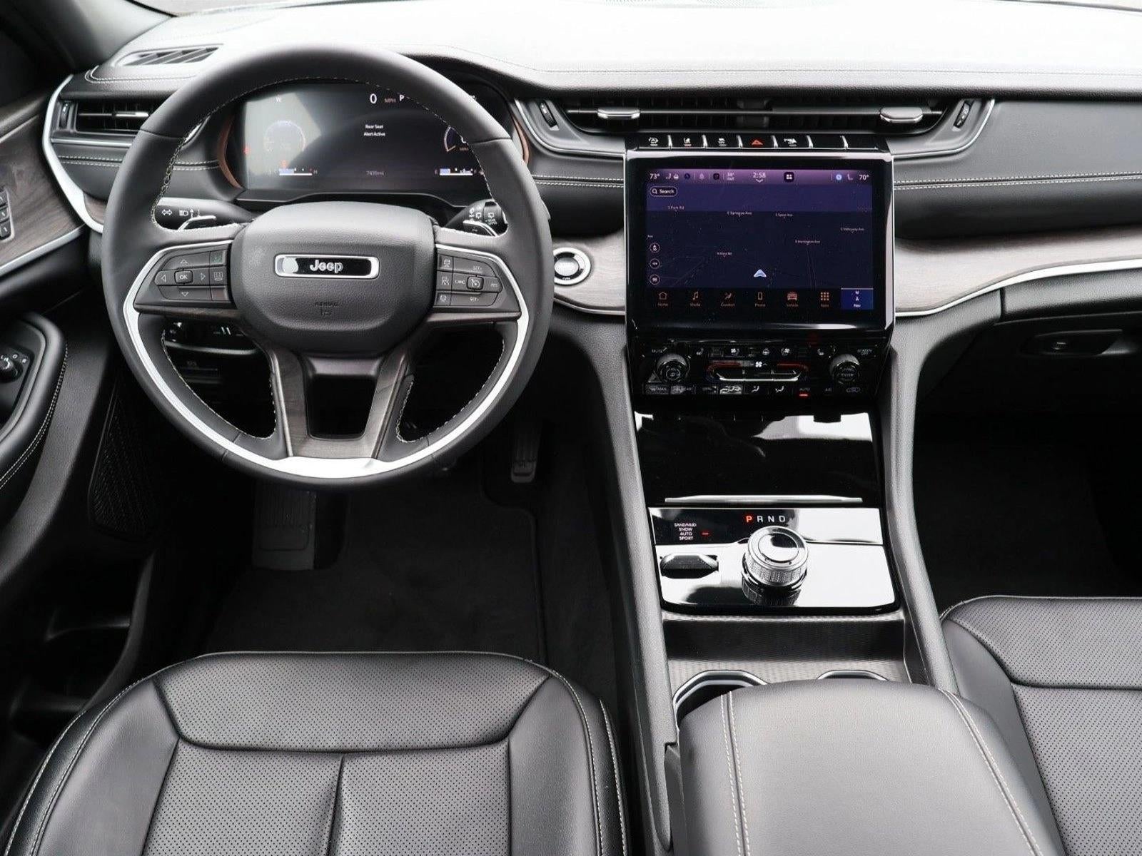 2025 Jeep Grand Cherokee L Limited 4x4