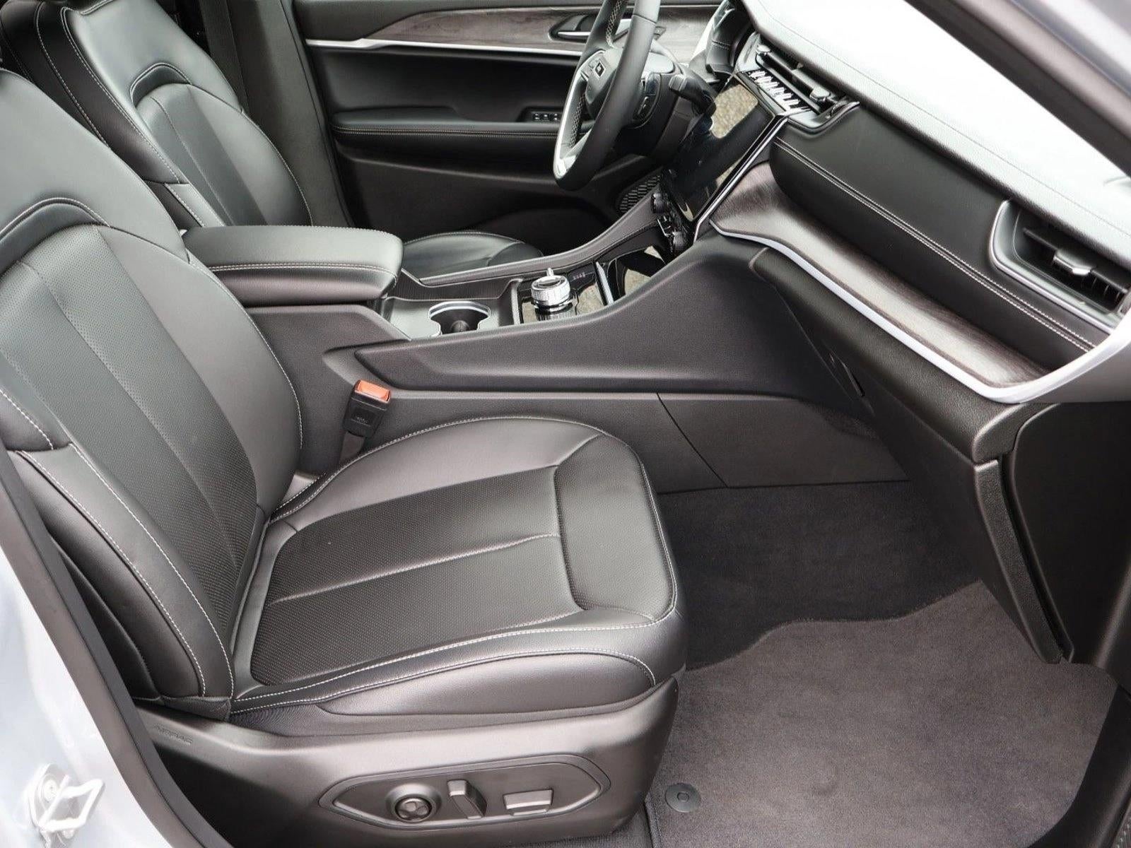 2025 Jeep Grand Cherokee L Limited 4x4
