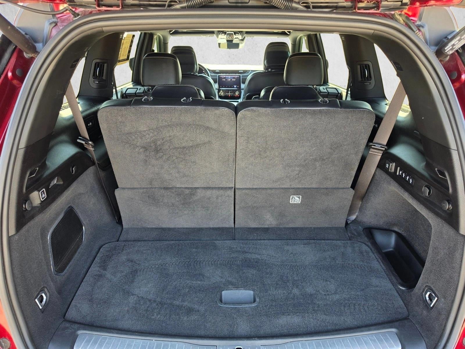 2022 Jeep Grand Cherokee L Overland 4x4
