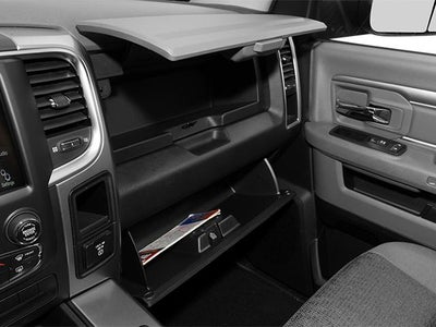 2013 RAM 1500 4WD Quad Cab 6.4 Ft Box SLT