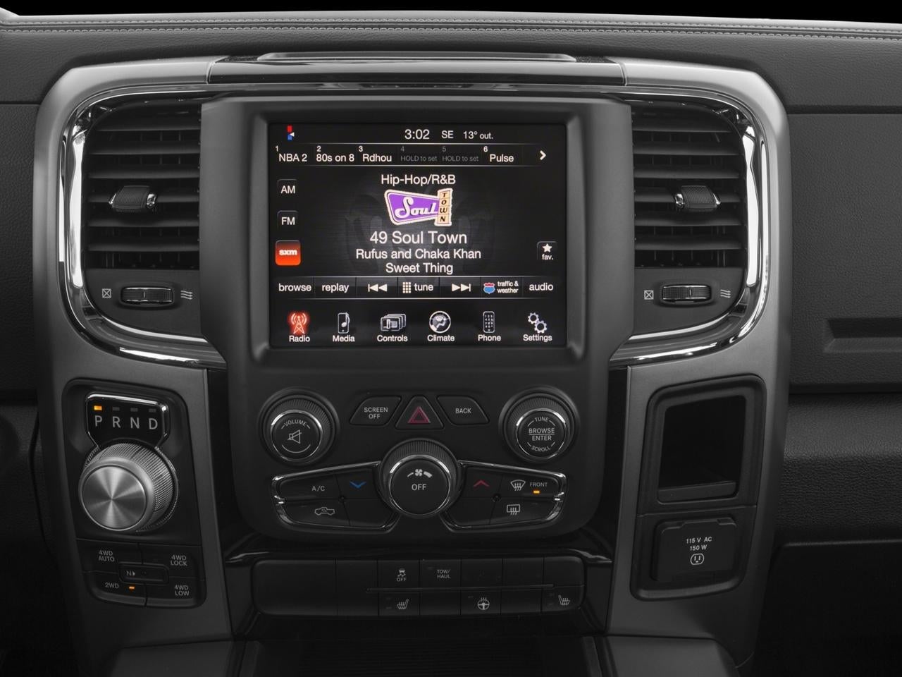 2016 RAM 1500 4WD Crew Cab 5.7 Ft Box Big Horn
