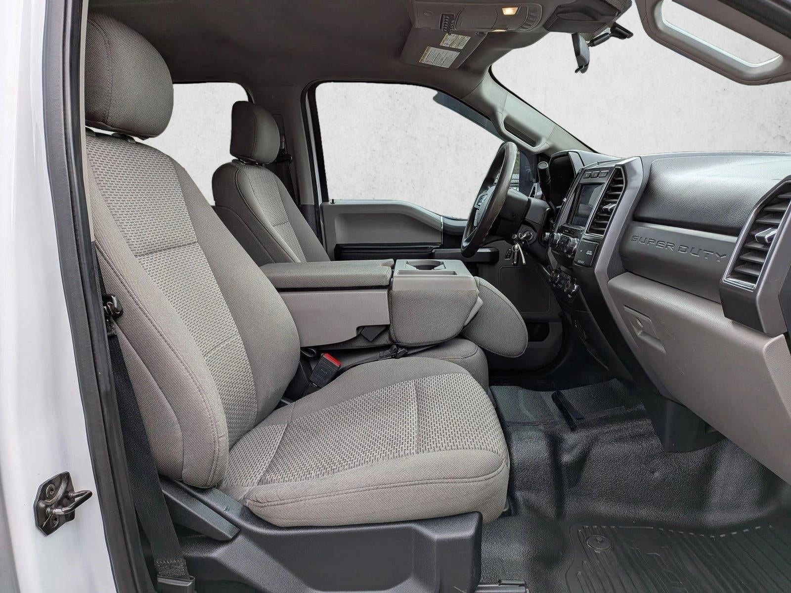 2020 Ford Super Duty F-350 SRW XLT 4WD Crew Cab 6.75' Box