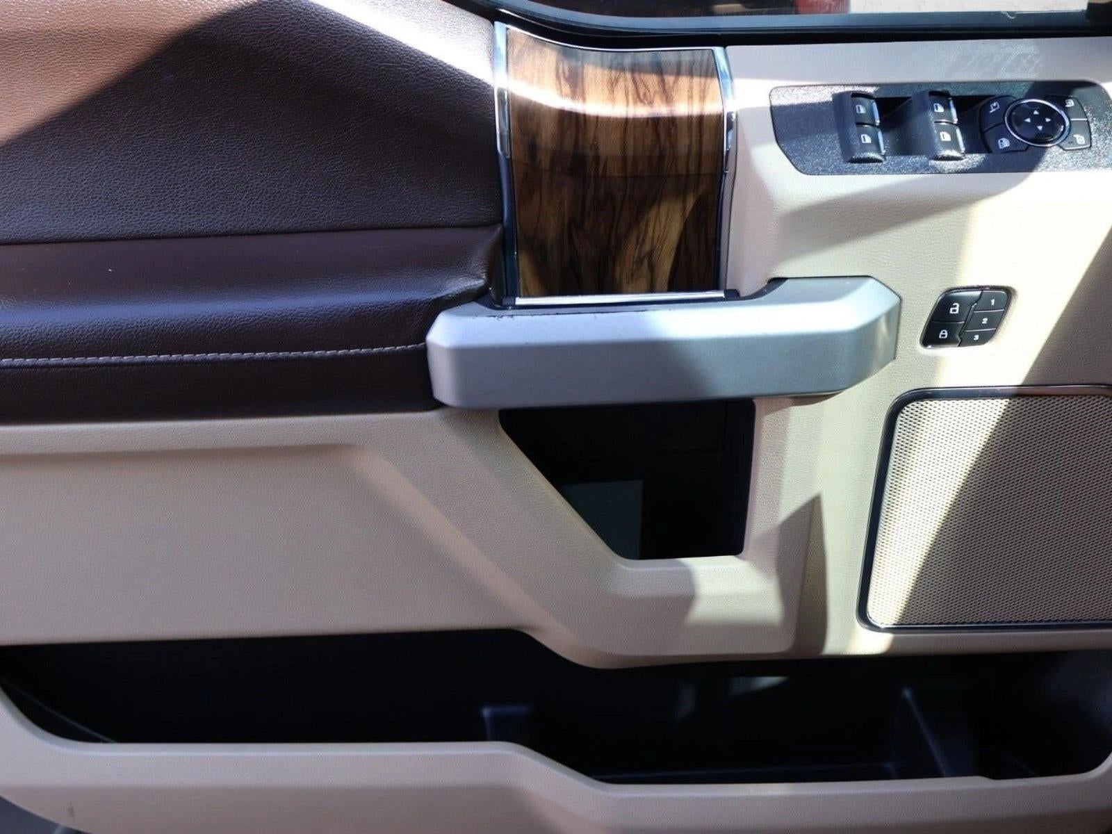 2019 Ford F-150 LARIAT 4WD SuperCrew 5.5' Box