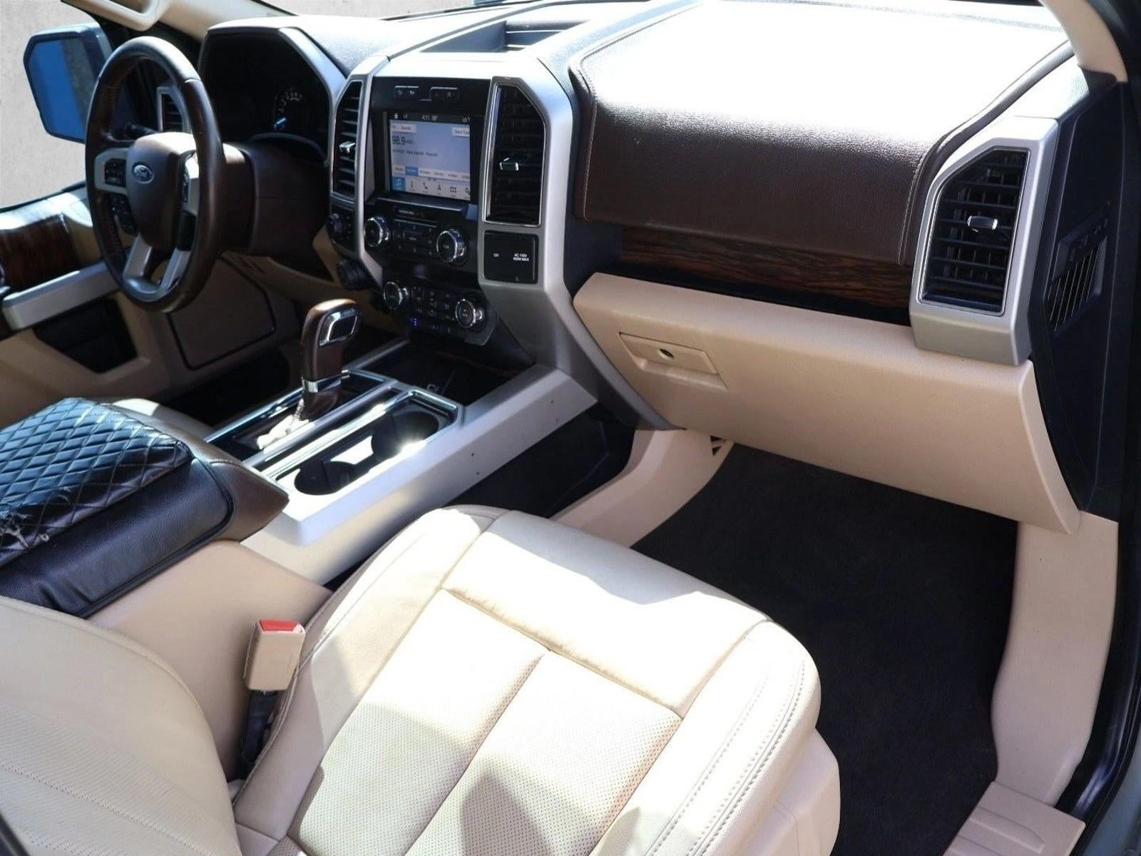 2019 Ford F-150 LARIAT 4WD SuperCrew 5.5' Box