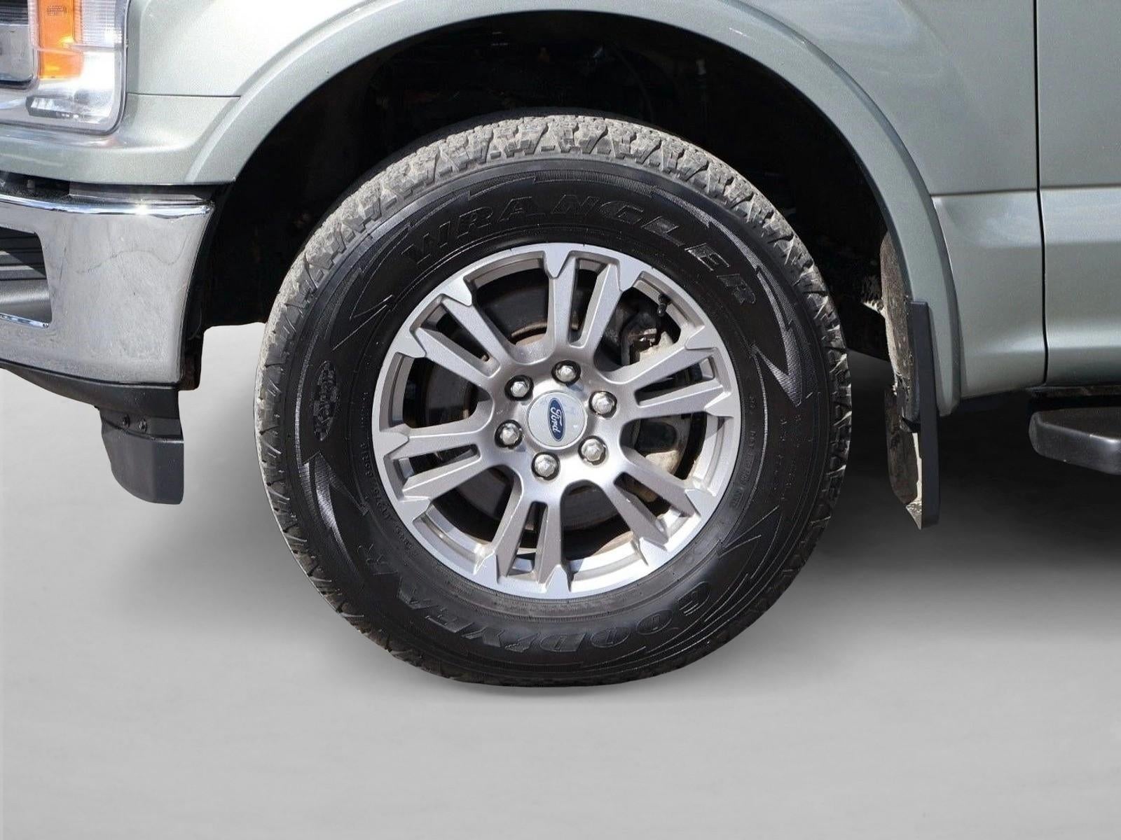 2019 Ford F-150 LARIAT 4WD SuperCrew 5.5' Box