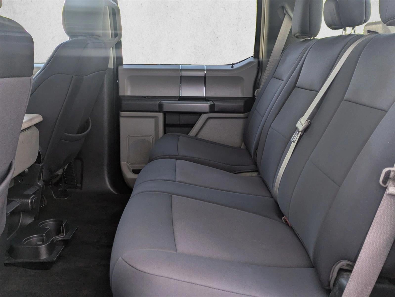 2015 Ford F-150 4WD SuperCrew 5-1/2 Ft Box XLT