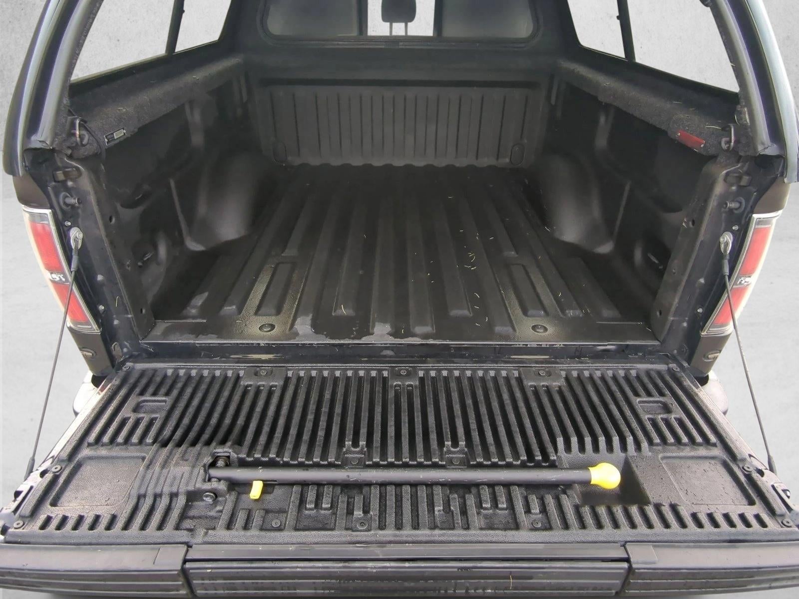 2014 Ford F-150 4WD SuperCrew 5-1/2 Ft Box SVT Raptor