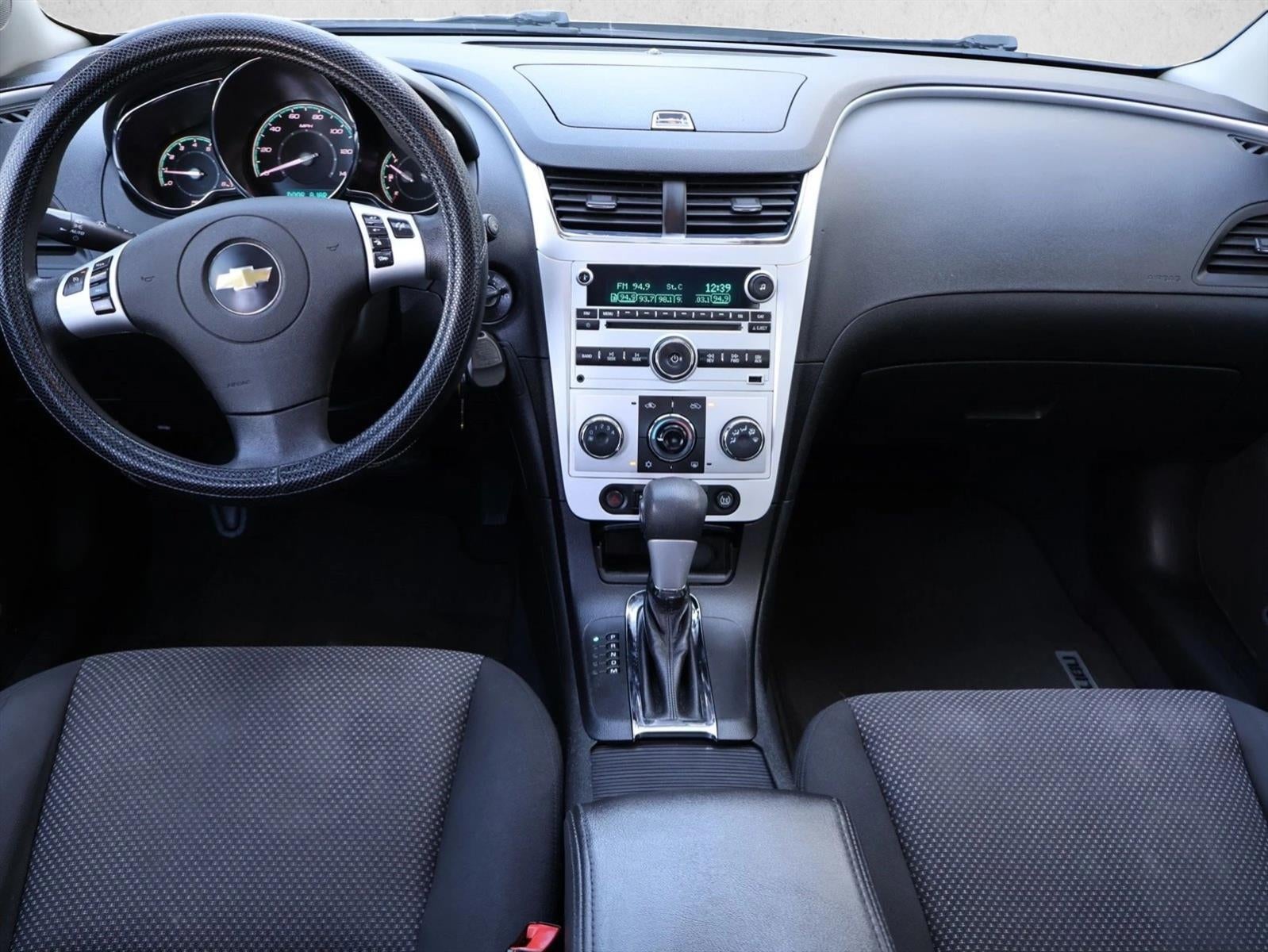 2011 Chevrolet Malibu LT with 1LT