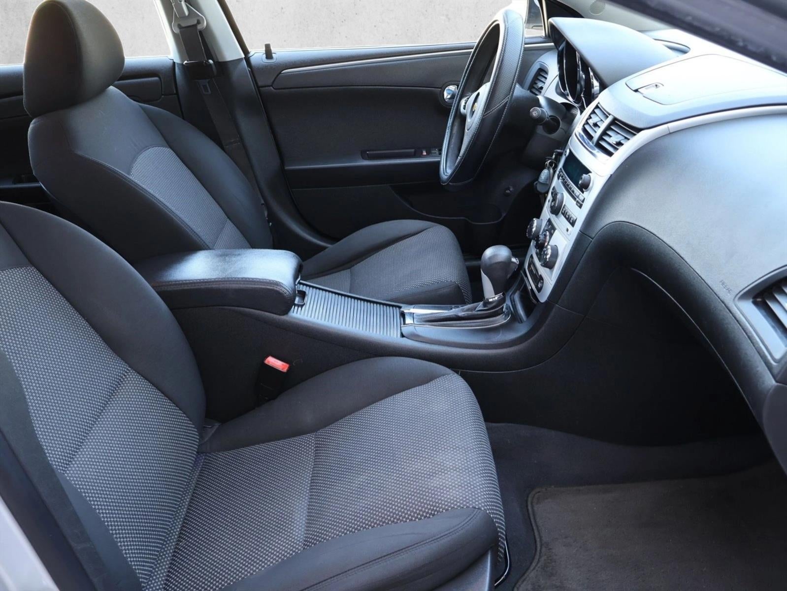2011 Chevrolet Malibu LT with 1LT