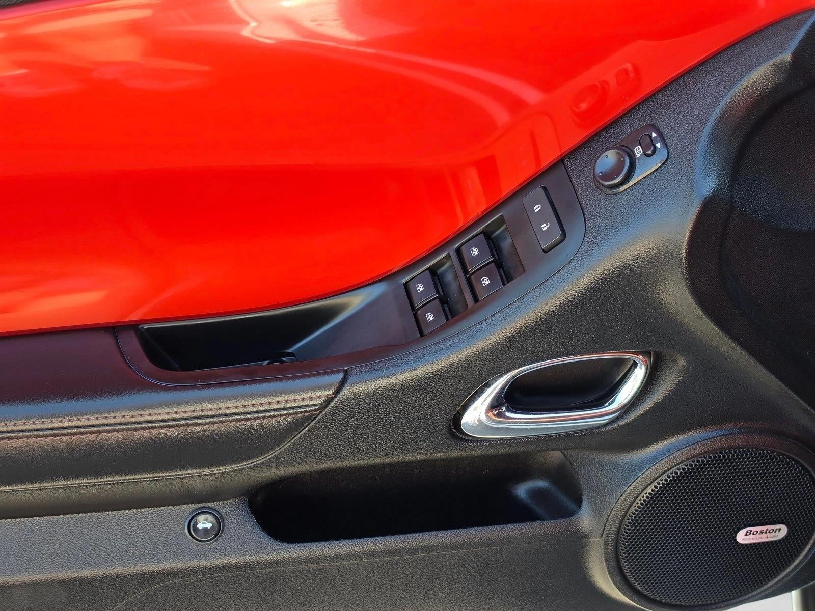 2015 Chevrolet Camaro 2dr Conv LT w/2LT