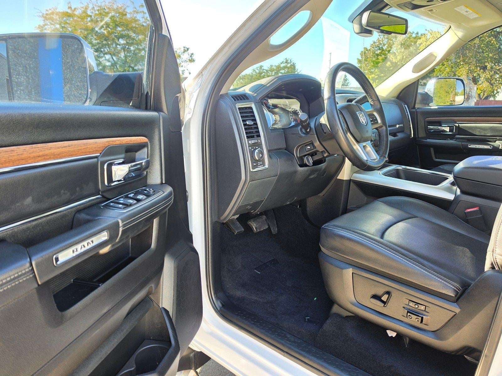 2017 RAM 2500 Laramie 4x4 Crew Cab 6'4" Box