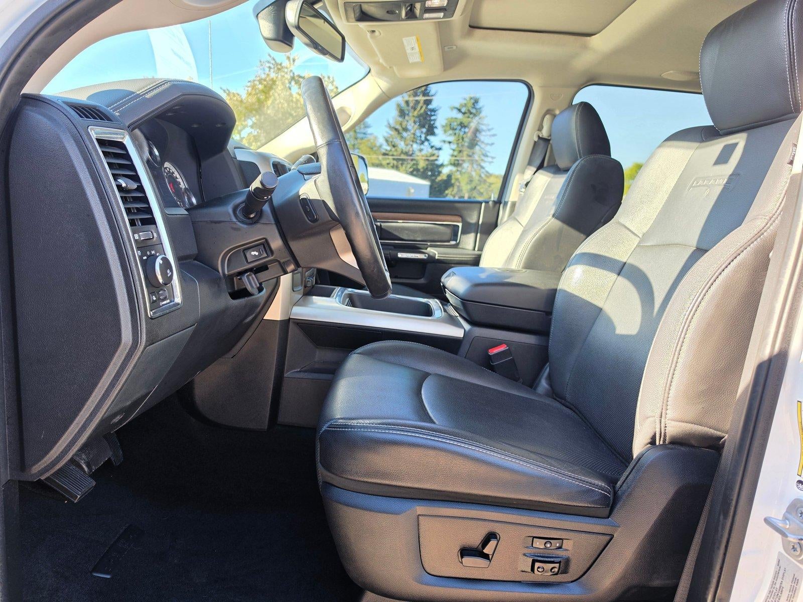 2017 RAM 2500 Laramie 4x4 Crew Cab 6'4" Box
