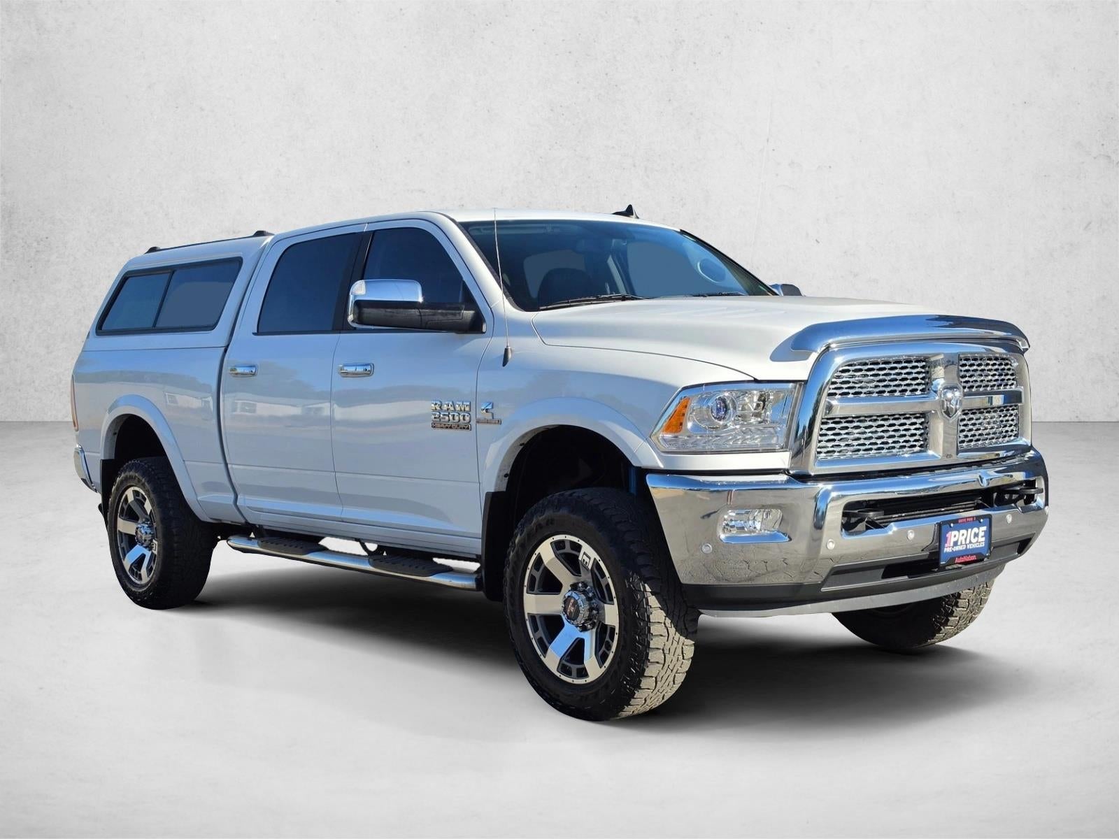2017 RAM 2500 Laramie 4x4 Crew Cab 6'4" Box